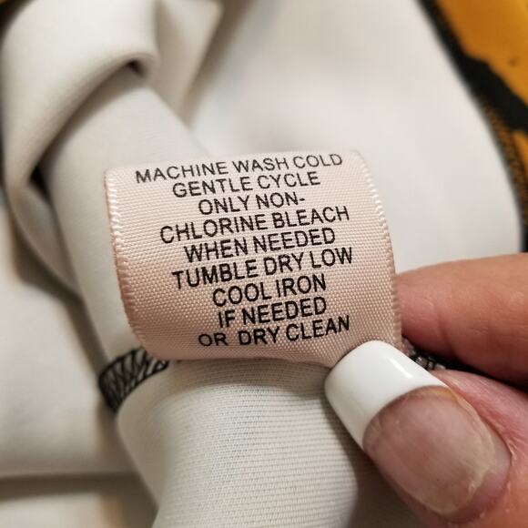 Philosophy Animal Print High Rise Pencil Skirt Size Medium - NEW WITHOUT TAG's - Picture 5 of 5